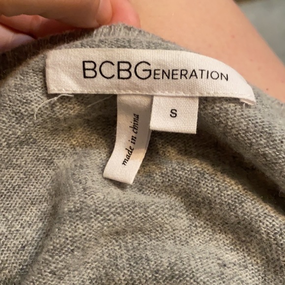 BCBGeneration Gray Cardigan Small - Picture 5 of 5